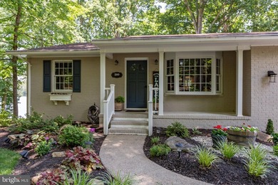 Rare Deep-Water Lakefront Living-Turnkey, Updated, and Ready for - photo 19