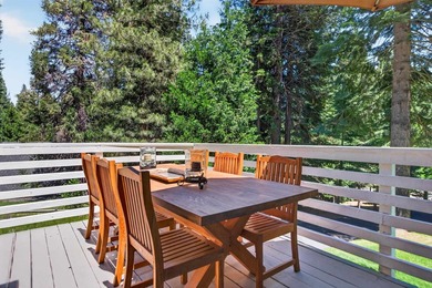 Wake up to the quiet hush of pine trees, sunlight spilling - photo 24