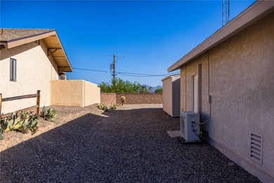 Welcome to this pristine 3BR/2BA home located on a quiet street - photo 27