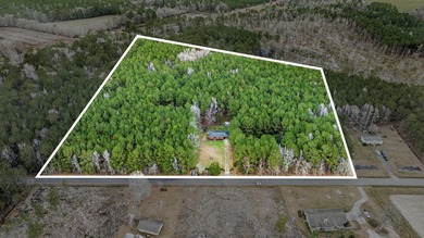 (private lake, pond, coastal) Home For Sale in Hemingway South Carolina