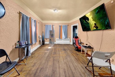 Wakefield Brick detached single family 3 bedroom duplex with - photo 3