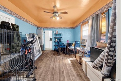 Wakefield Brick detached single family 3 bedroom duplex with - photo 4
