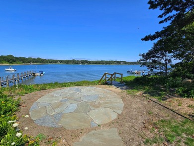 Mayflower Point, Orleans. This extraordinary waterfront estate - photo 8