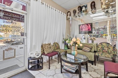 This 800 sqft retail condo is located right on Bayshore Blvd - photo 9