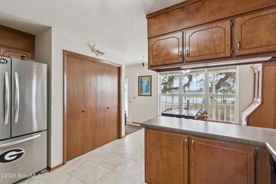 Rare deepwater opportunity on Waverly Creek at historic Old Red - photo 20