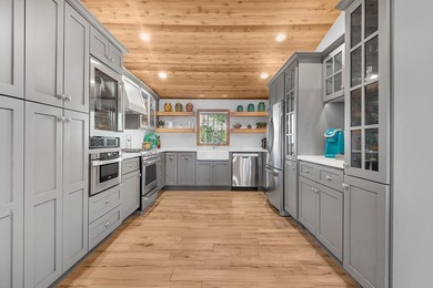 Lake Sam Rayburn  Home For Sale in Brookeland Texas