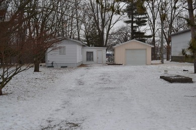 Lake Shafer Home Sale Pending in Monticello Indiana
