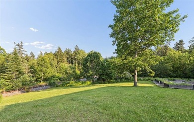 An extraordinary opportunity to own a truly distinctive - photo 38