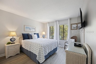 Ocean views from this penthouse 2-bedroom, 2-bathroom villa in - photo 8