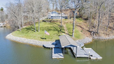 Smith Mountain Lake Home For Sale in Goodview Virginia