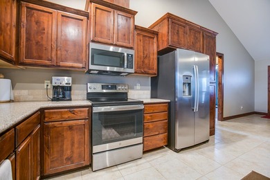 Welcome to this pristine corner-lot home in Buffalo Heights - photo 11