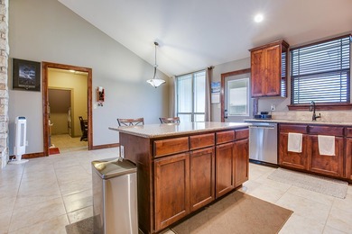 Welcome to this pristine corner-lot home in Buffalo Heights - photo 12