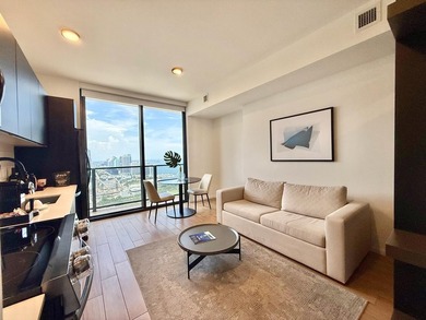 Beautiful and captivating studio on the 39th Floor at The Elser - photo 19