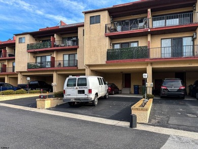 Welcome to 18 Empire Drive in the Bay Club Condominiums!