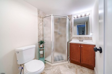 Welcome to 18 Empire Drive in the Bay Club Condominiums!