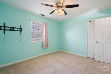 Welcome to 24 Saint Ives Drive in the heart of Georgetown. This - photo 31