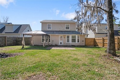 Welcome to 24 Saint Ives Drive in the heart of Georgetown. This - photo 34