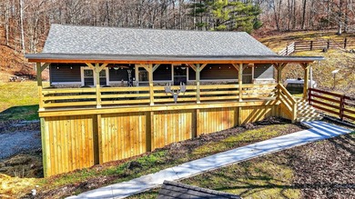 (private lake, pond, creek) Home For Sale in Logan Ohio