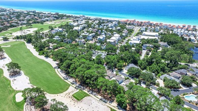 Coastal charm meets modern luxury in this exceptional 4bd, 4ba - photo 3