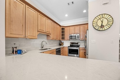 Coastal charm meets modern luxury in this exceptional 4bd, 4ba - photo 8