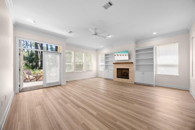 Coastal charm meets modern luxury in this exceptional 4bd, 4ba - photo 10