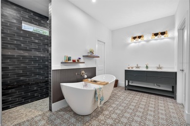 NEW CONSTRUCTION! JUST COMPLETED DOUBLE LOT 3 BEDROOM, 3 BATH, 2