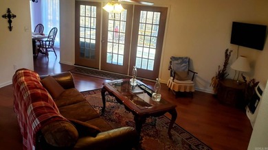 Hunters Paradise!! Beautiful 3 bedroom, 2 full bath home sitting - photo 9