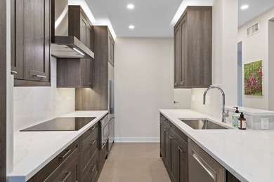 Experience luxury living in the iconic Pierre, one of East - photo 8
