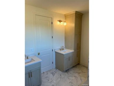 **To Be Built** Home listed is the beautiful 4 bedroom Arlington - photo 9