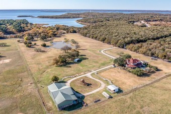 Lake Ray Roberts Home For Sale in Pilot Point Texas