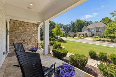 Gorgeous Private Retreat. Showcase home set on a beautifully - photo 4