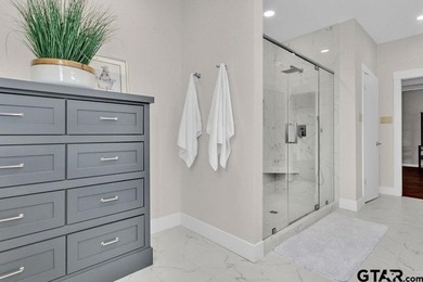This beautifully updated home strikes that perfect balance - photo 27