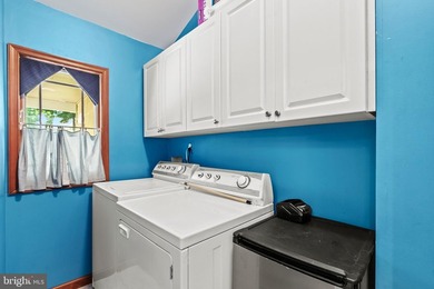 Welcome to 322 Lake Caroline Drive, where every day feels like a - photo 28
