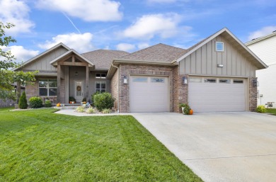 (private lake, pond, creek) Home Sale Pending in Springfield Missouri