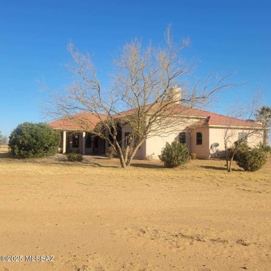 Gorgeous custom estate tucked away at the base of Cochise