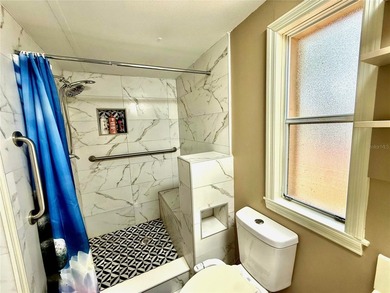 Dream 3-bedroom/2-bathroom lakefront home, Located on the - photo 19