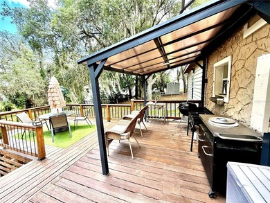 Dream 3-bedroom/2-bathroom lakefront home, Located on the - photo 21