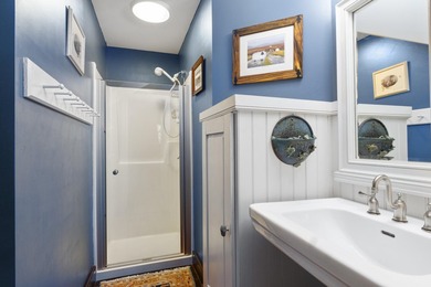 Set on a beautiful tree-lined street in Alden's Walk, this - photo 23