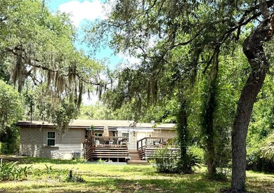 Dream 3-bedroom/2-bathroom lakefront home, Located on the - photo 29
