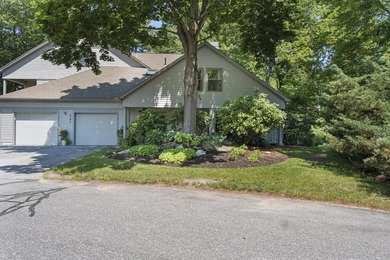 Set on a beautiful tree-lined street in Alden's Walk, this - photo 31