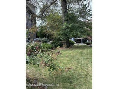 ATTENTION ALL INCLUDING BUILDERS & INVESTORS, 40 X 120 LOT IN A - photo 1