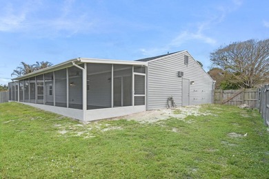Fully renovated 3-bedroom, 2-bath home featuring a desirable - photo 39