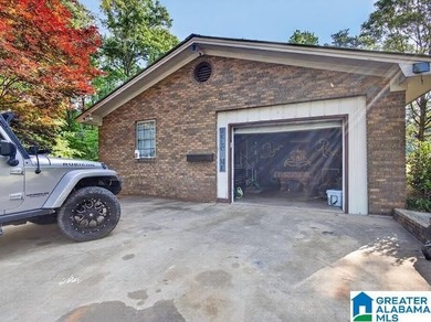 This beautiful 4 bedroom, 2 bath home sits on 1 +/- Acre - photo 43