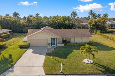 Caloosahatchee River Home Sale Pending in Fort Myers Florida