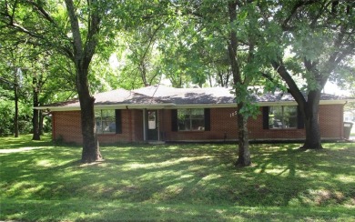 Cedar Creek Lake Home Active Under Con in Kemp Texas