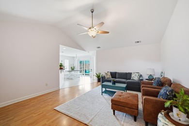 Move-in ready and just minutes from Hurlburt Field! Welcome to - photo 7