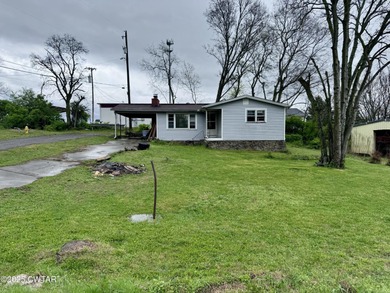 Old Hickory Lake Home For Sale in Hendersonville Tennessee