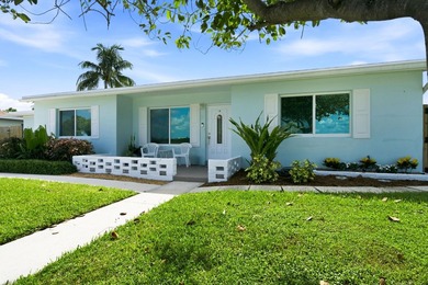 Lakefront living at its finest! Enjoy breathtaking panoramic - photo 24