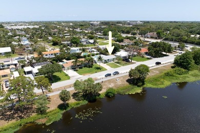 Lakefront living at its finest! Enjoy breathtaking panoramic - photo 32