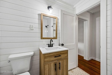 Timeless character and thoughtful updates converge at 309 Mahan - photo 34